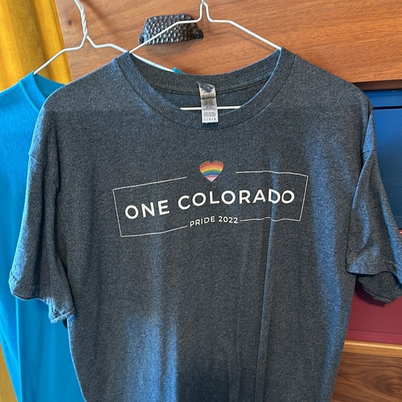 6 shirt bundle - Picture 3 of 7